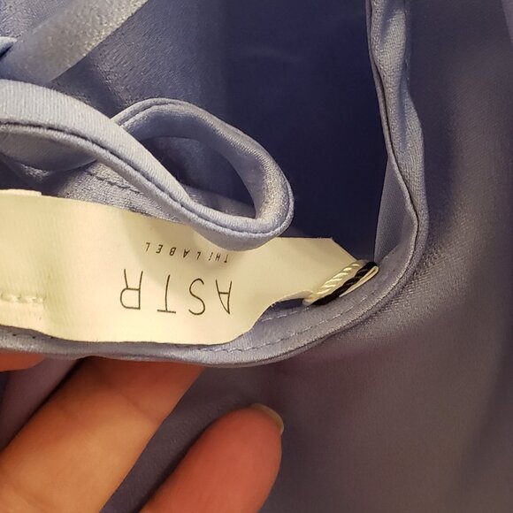 ASTR the Label Gaia Dress in Denim Blue Slip Midi Large NWT - Picture 10 of 12